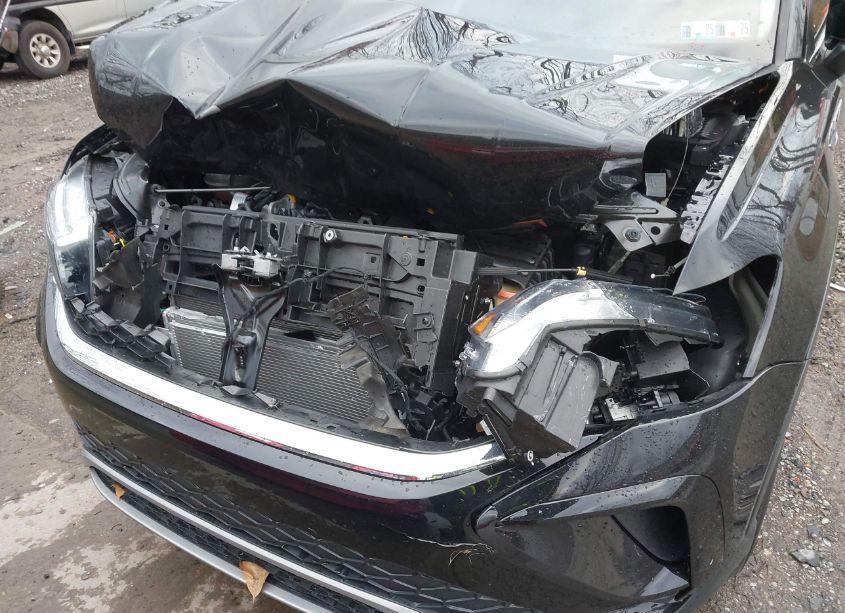 Photo 6 of 2024 Volkswagen Taos 1.5T SE (VIN 3VVUX7B24RM038833)