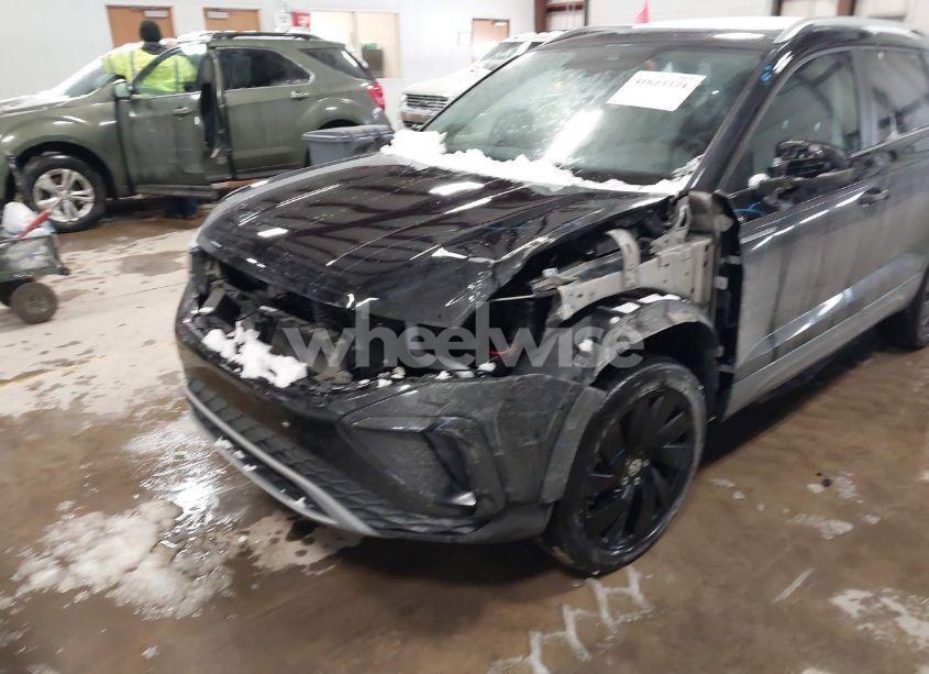 Photo 6 of 2024 Volkswagen Taos 1.5T SE (VIN 3VVUX7B24RM044079)