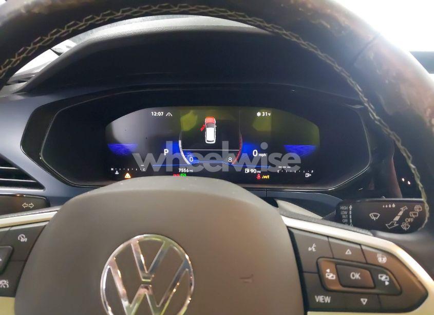 Photo 7 of 2024 Volkswagen Taos 1.5T SE (VIN 3VVUX7B24RM044079)