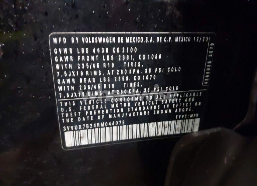 Photo 9 of 2024 Volkswagen Taos 1.5T SE (VIN 3VVUX7B24RM044079)