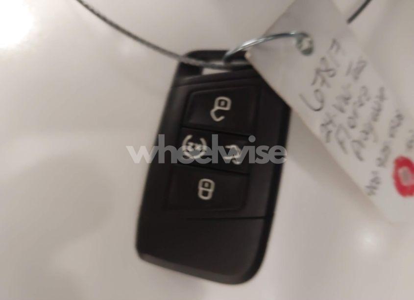 Photo 11 of 2024 Volkswagen Taos 1.5T SE (VIN 3VVUX7B25RM113569)