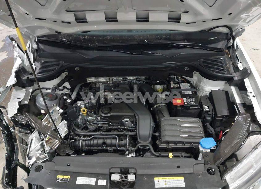 Photo 10 of 2024 Volkswagen Taos 1.5T SE (VIN 3VVUX7B28RM064514)