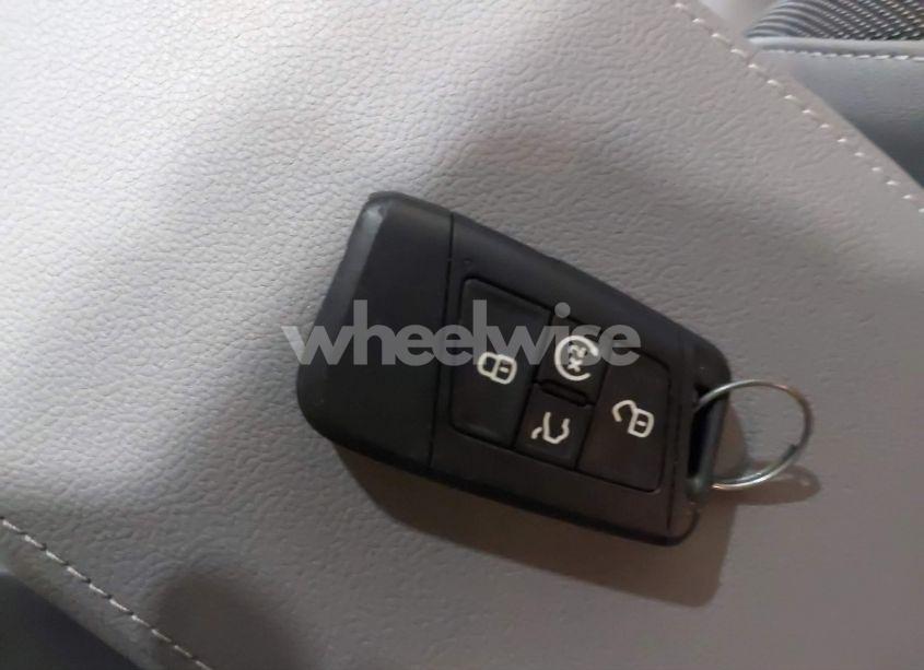 Photo 11 of 2024 Volkswagen Taos 1.5T SE (VIN 3VVUX7B28RM064514)