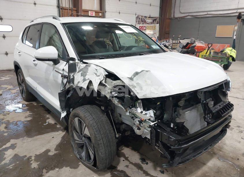 Photo 6 of 2024 Volkswagen Taos 1.5T SE (VIN 3VVUX7B28RM064514)