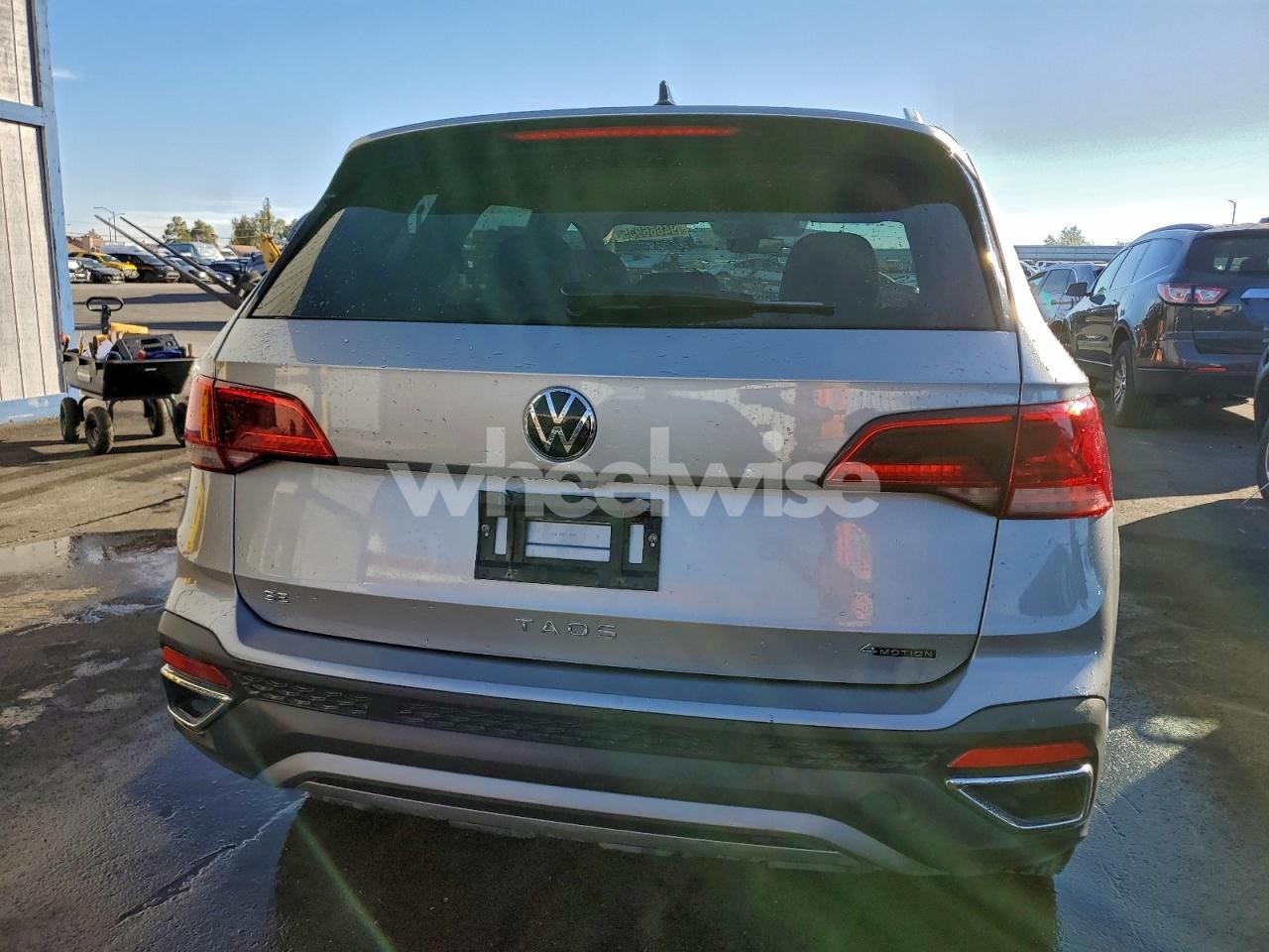 Photo 6 of 2024 VOLKSWAGEN TAOS SE N/A (VIN 3VVUX7B2XRM130769)