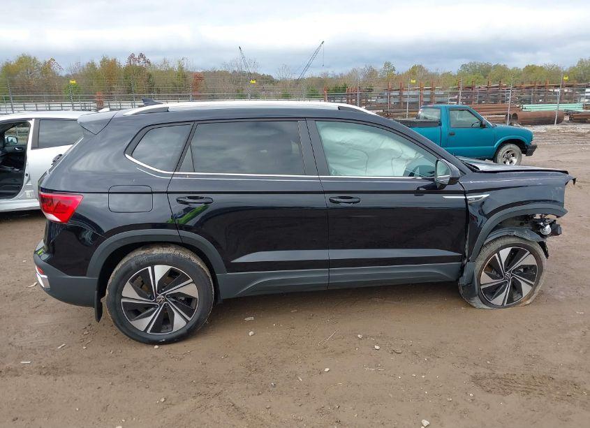 Photo 13 of 2024 Volkswagen Taos 1.5T SE (VIN 3VVVX7B21RM020049)
