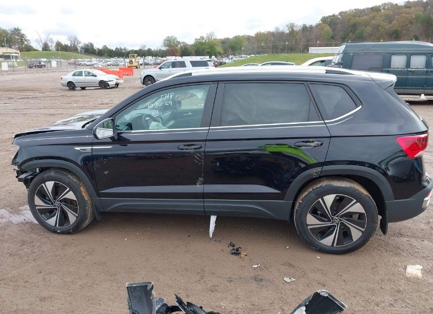 Photo 14 of 2024 Volkswagen Taos 1.5T SE (VIN 3VVVX7B21RM020049)