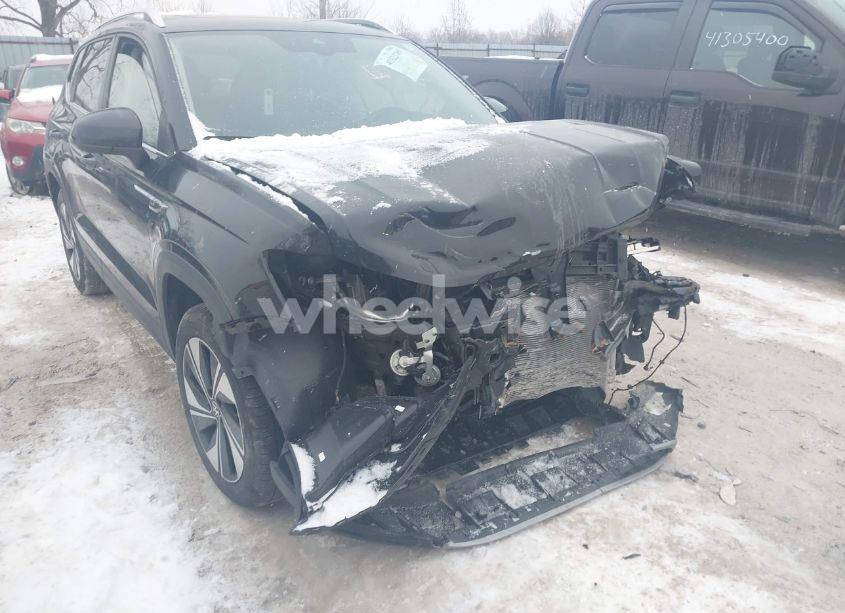 Photo 6 of 2024 Volkswagen Taos 1.5T SE (VIN 3VVVX7B23RM035832)