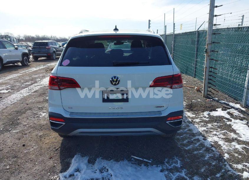 Photo 16 of 2024 Volkswagen Taos 1.5T SE (VIN 3VVVX7B23RM061220)