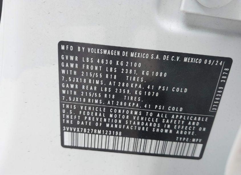 Photo 9 of 2024 Volkswagen Taos 1.5T SE (VIN 3VVVX7B27RM123198)