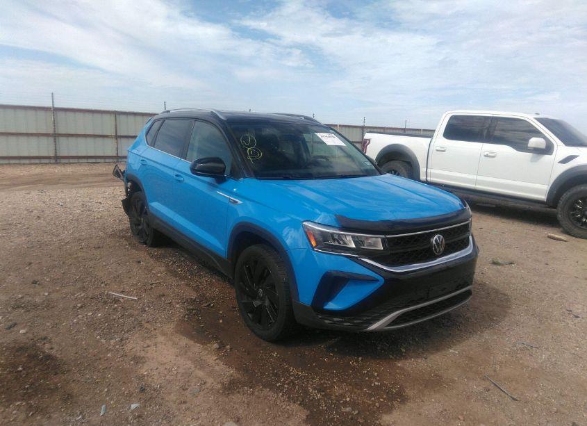 2023 Volkswagen Taos 1.5T SE (VIN 3VVVX7B2XPM362483) main photo