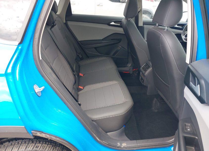 Photo 8 of 2023 Volkswagen Taos 1.5T SE (VIN 3VVVX7B2XPM362483)