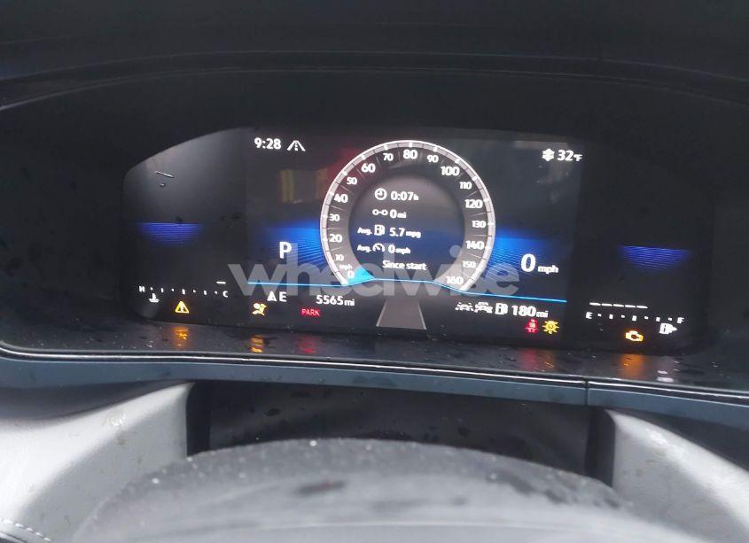 Photo 7 of 2024 Volkswagen Taos 1.5T SE (VIN 3VVVX7B2XRM068861)