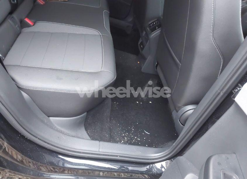 Photo 8 of 2024 Volkswagen Taos 1.5T SE (VIN 3VVVX7B2XRM068861)