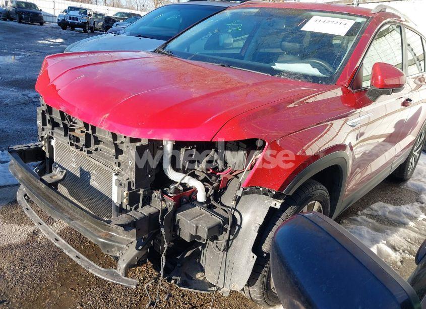 Photo 6 of 2022 Volkswagen Taos 1.5T SE (VIN 3VVWX7B21NM022365)