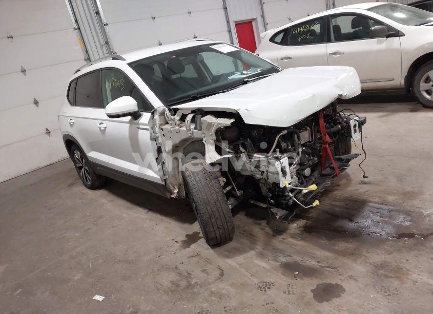 2022 Volkswagen Taos 1.5T SE (VIN 3VVWX7B21NM067449) main photo