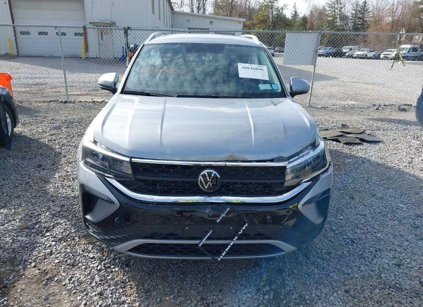 Photo 12 of 2022 Volkswagen Taos 1.5T SE (VIN 3VVWX7B22NM091873)
