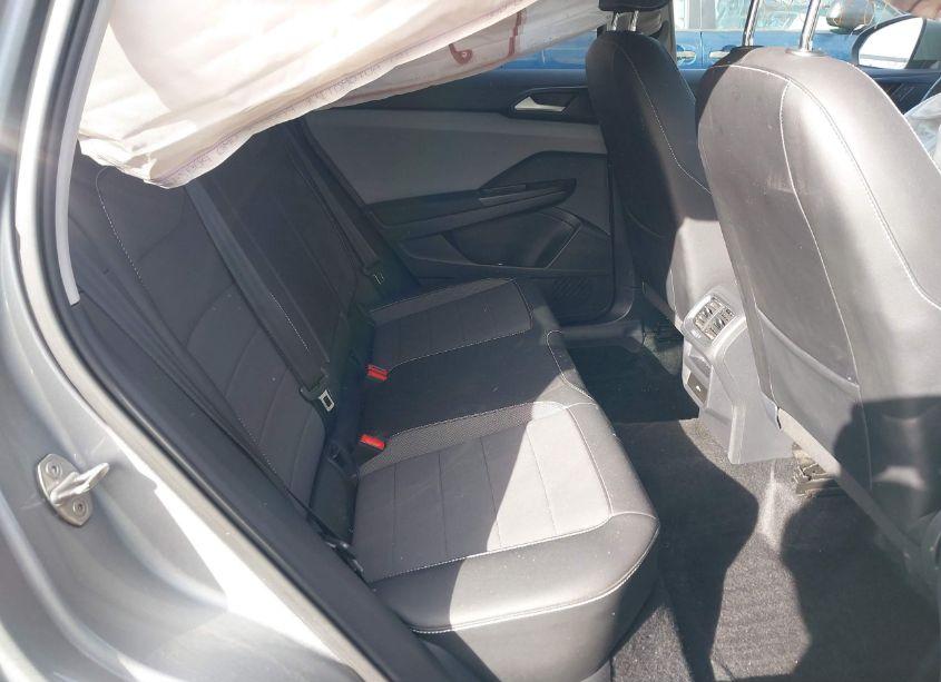 Photo 8 of 2022 Volkswagen Taos 1.5T SE (VIN 3VVWX7B22NM091873)