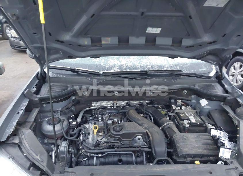 Photo 10 of 2022 Volkswagen Taos 1.5T SE (VIN 3VVWX7B22NM093560)