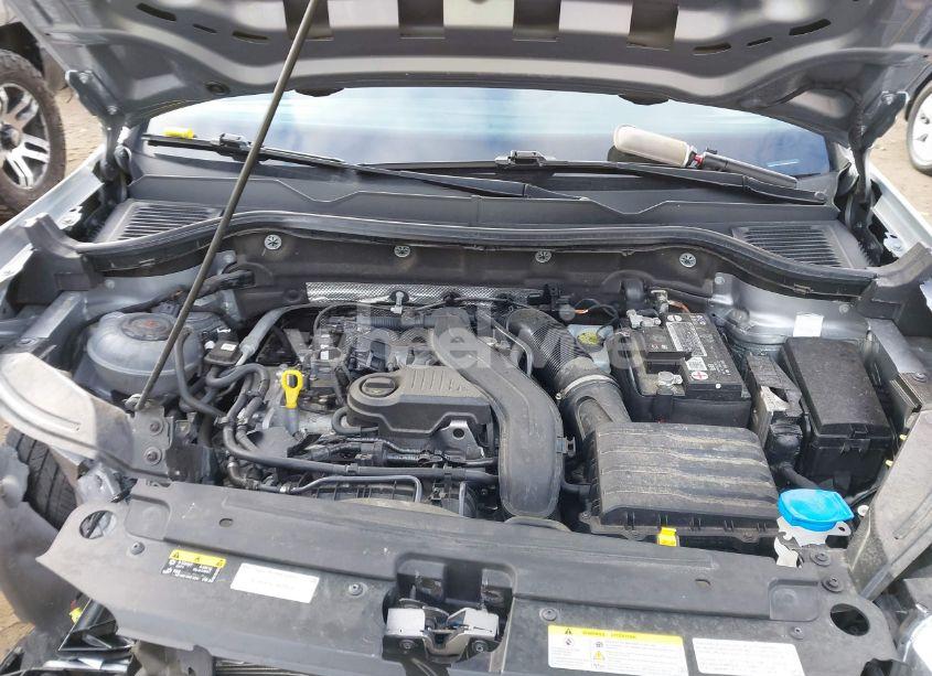 Photo 10 of 2022 Volkswagen Taos 1.5T SE (VIN 3VVWX7B23NM019080)