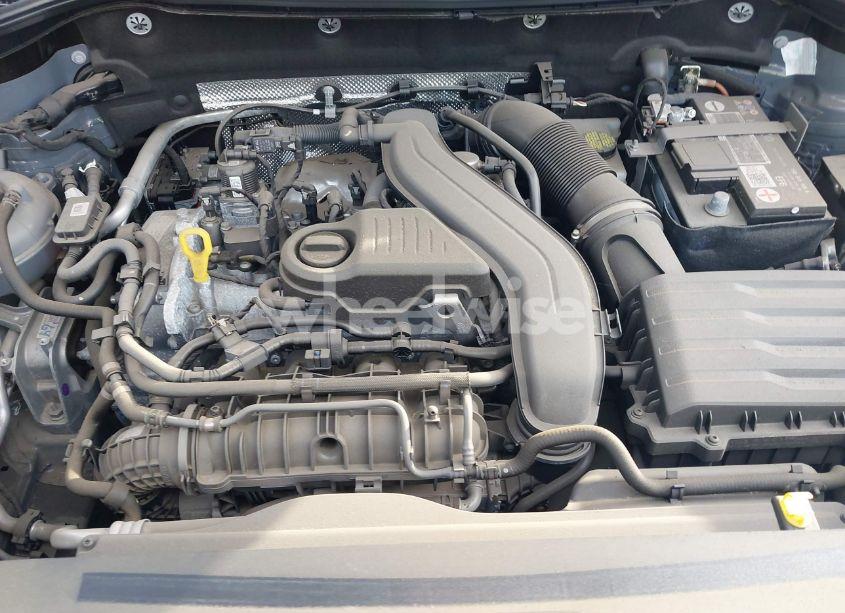 Photo 10 of 2022 Volkswagen Taos 1.5T SE (VIN 3VVYX7B24NM094718)