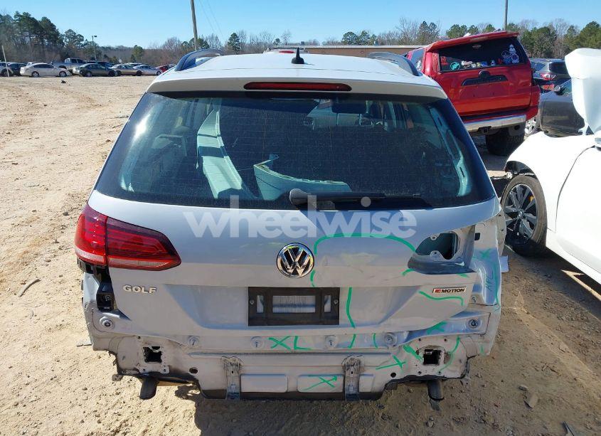 Photo 16 of 2019 Volkswagen Golf SPORTWAGEN 1.8T S (VIN 3VW117AU5KM509395)