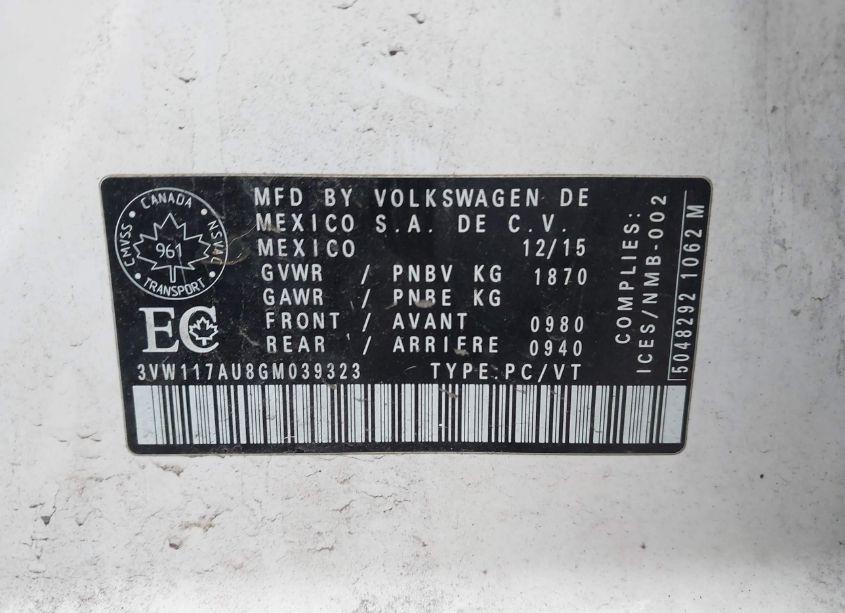 Photo 9 of 2016 Volkswagen Golf TSI S 4-DOOR (VIN 3VW117AU8GM039323)