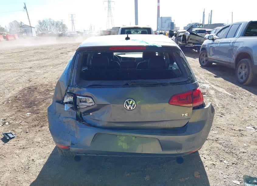Photo 16 of 2017 Volkswagen Golf TSI S 4-DOOR/TSI WOLFSBURG EDITION 4-DOOR (VIN 3VW117AU9HM074230)