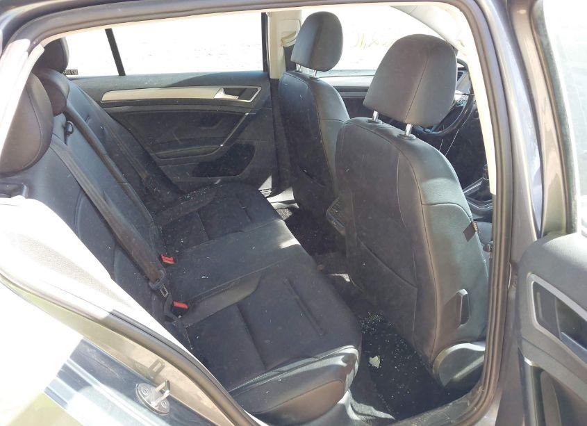 Photo 8 of 2017 Volkswagen Golf TSI S 4-DOOR/TSI WOLFSBURG EDITION 4-DOOR (VIN 3VW117AU9HM074230)