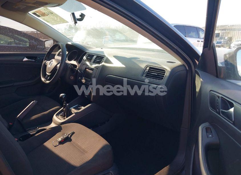 Photo 5 of 2016 Volkswagen Jetta 1.4T S (VIN 3VW167AJ0GM264424)