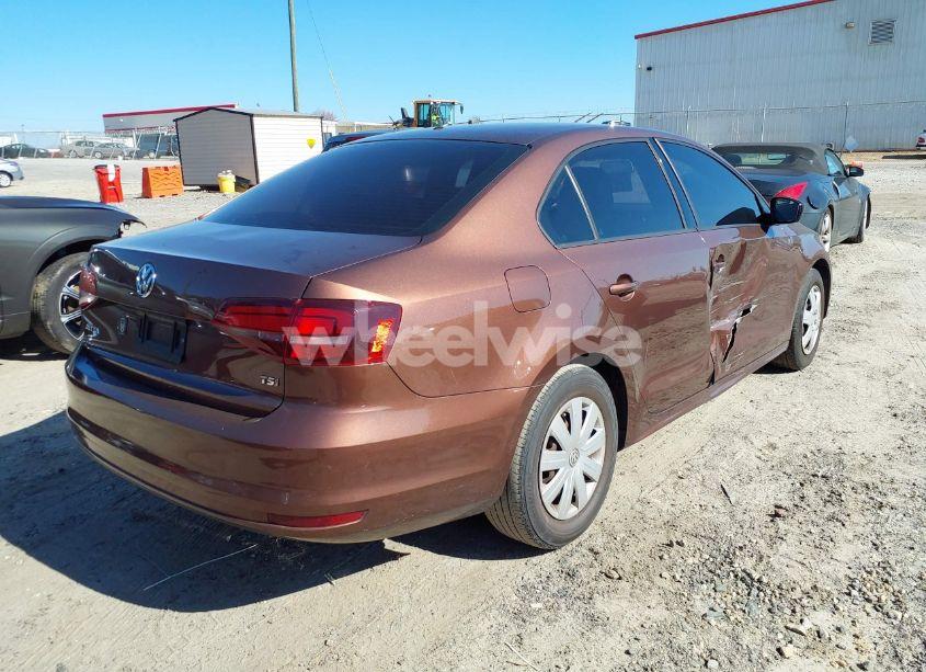 Photo 4 of 2016 Volkswagen Jetta 1.4T S (VIN 3VW167AJ1GM398844)