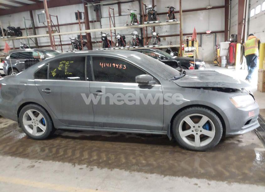 Photo 13 of 2017 Volkswagen Jetta 1.4T S (VIN 3VW167AJ1HM310246)