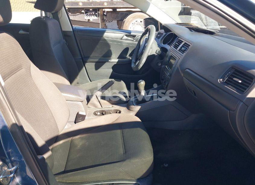 Photo 5 of 2016 Volkswagen Jetta 1.4T S (VIN 3VW167AJ2GM306642)