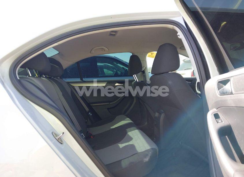 Photo 8 of 2017 Volkswagen Jetta 1.4T S (VIN 3VW167AJ2HM287690)