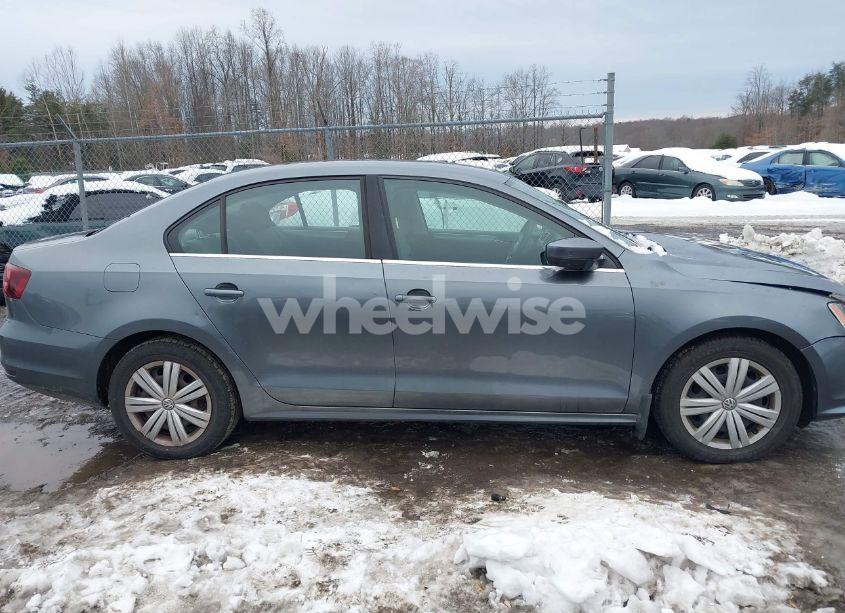 Photo 13 of 2017 Volkswagen Jetta 1.4T S (VIN 3VW167AJ2HM316394)