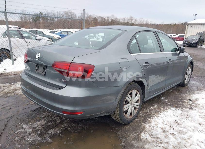 Photo 4 of 2017 Volkswagen Jetta 1.4T S (VIN 3VW167AJ2HM316394)