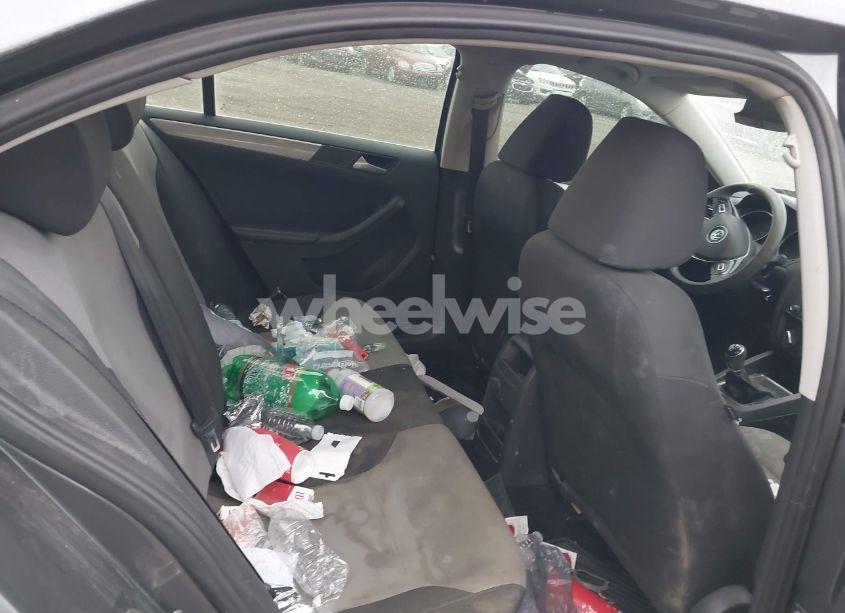 Photo 8 of 2017 Volkswagen Jetta 1.4T S (VIN 3VW167AJ3HM348674)