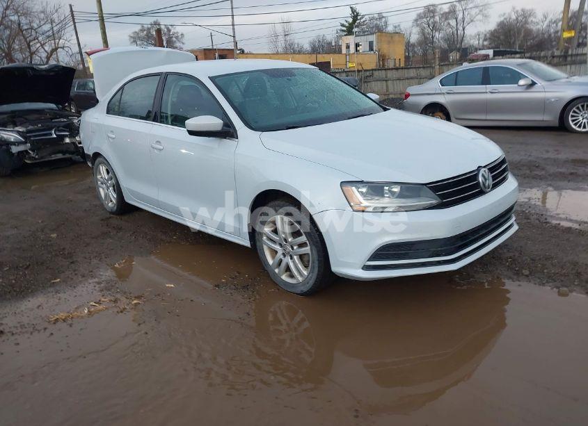 2017 Volkswagen Jetta 1.4T S (VIN 3VW167AJ3HM371050) main photo