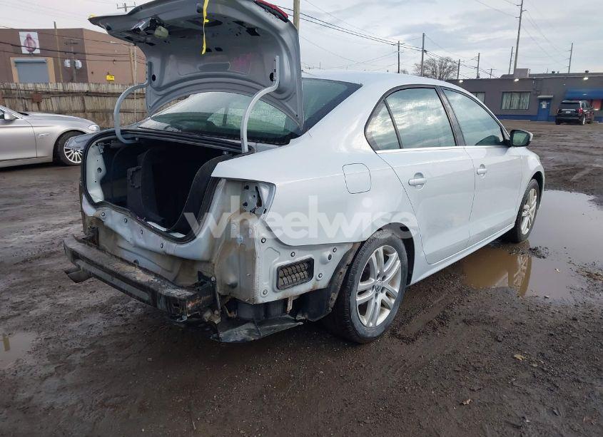 Photo 4 of 2017 Volkswagen Jetta 1.4T S (VIN 3VW167AJ3HM371050)
