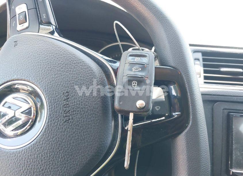 Photo 11 of 2016 Volkswagen Jetta 1.4T S (VIN 3VW167AJ4GM242457)