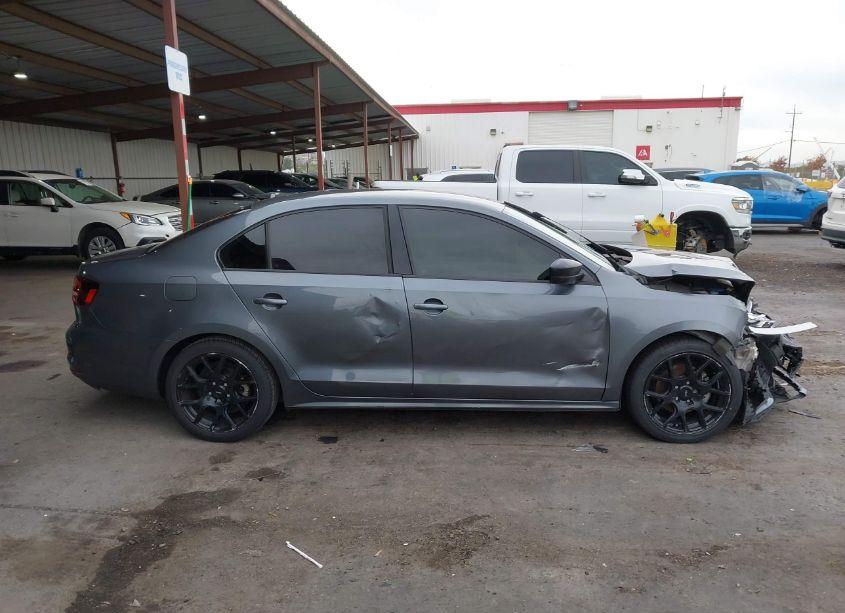 Photo 13 of 2016 Volkswagen Jetta 1.4T S (VIN 3VW167AJ4GM281694)