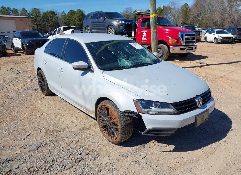 2017 Volkswagen Jetta 1.4T S (VIN 3VW167AJ4HM340308) main photo