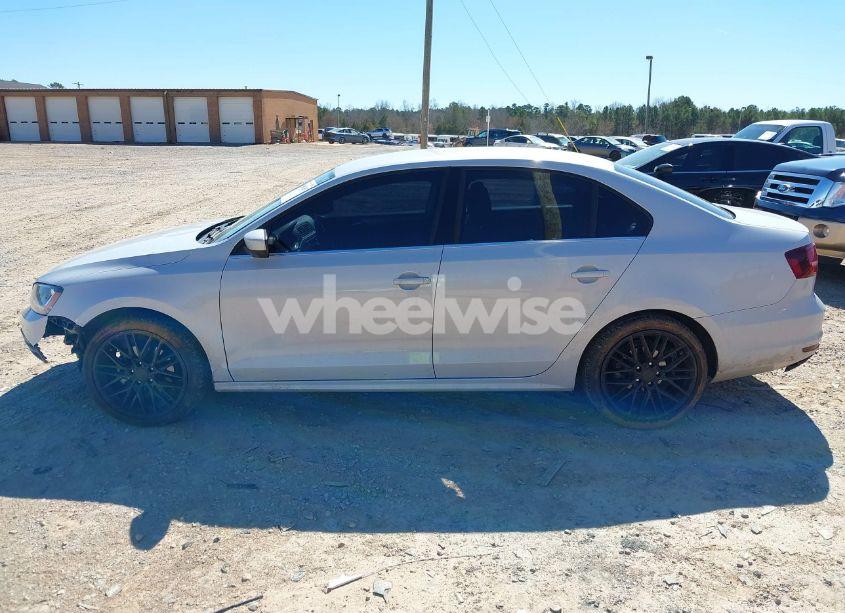 Photo 14 of 2017 Volkswagen Jetta 1.4T S (VIN 3VW167AJ4HM340308)