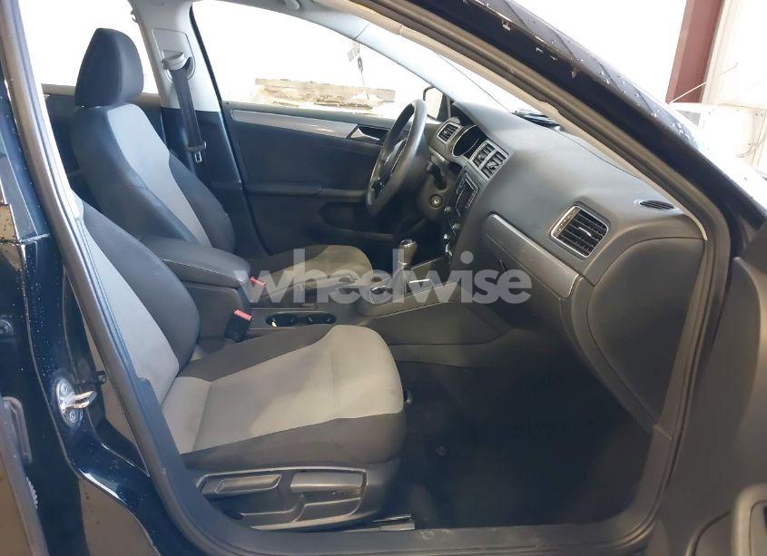 Photo 5 of 2017 Volkswagen Jetta 1.4T S (VIN 3VW167AJ5HM329706)