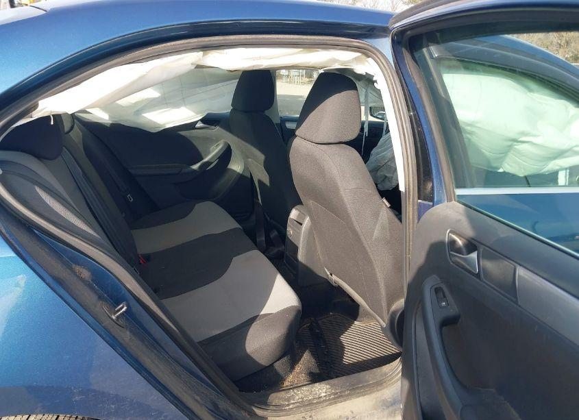 Photo 8 of 2017 Volkswagen Jetta 1.4T S (VIN 3VW167AJ5HM412651)