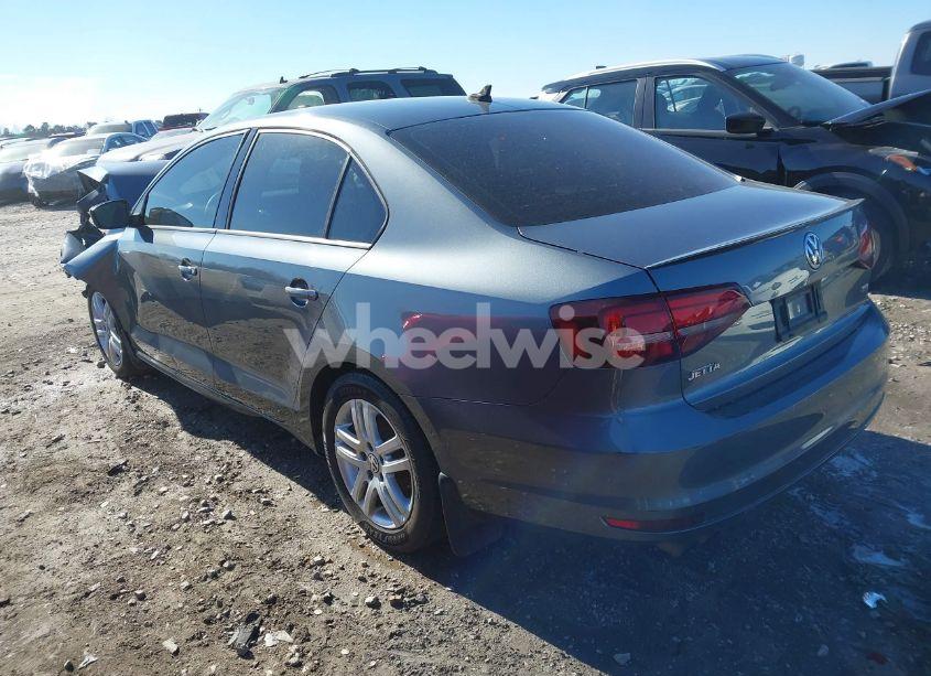 Photo 3 of 2016 Volkswagen Jetta 1.4T S (VIN 3VW167AJ7GM382874)