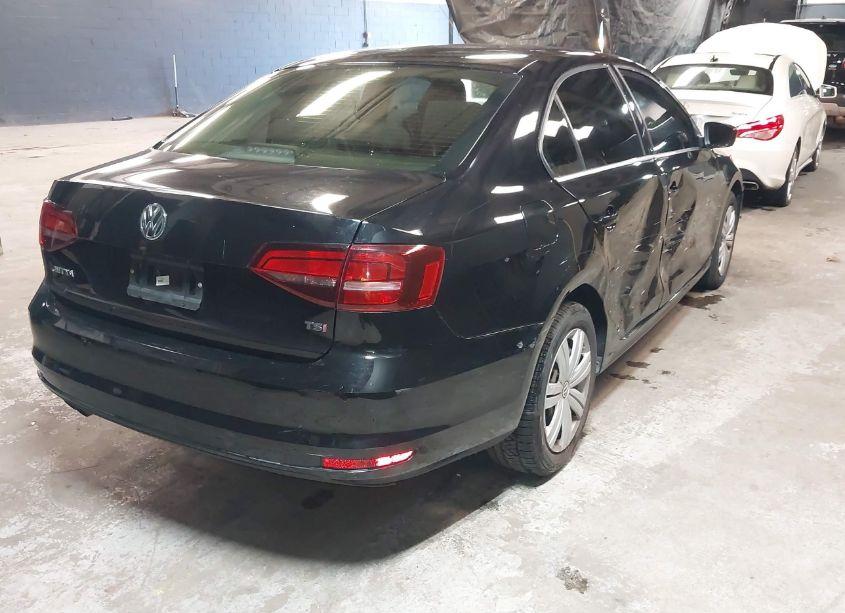 Photo 4 of 2017 Volkswagen Jetta 1.4T S (VIN 3VW167AJ7HM316228)