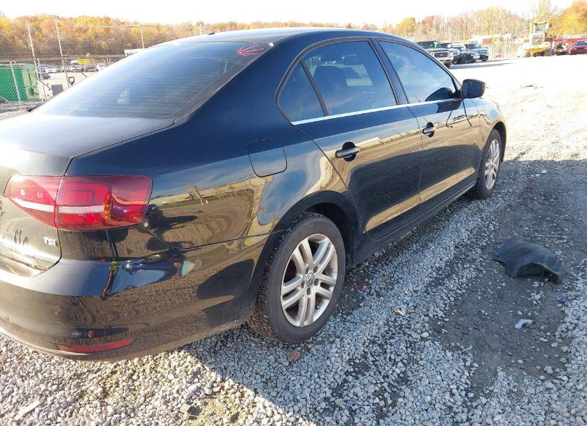 Photo 4 of 2017 Volkswagen Jetta 1.4T S (VIN 3VW167AJ8HM200746)