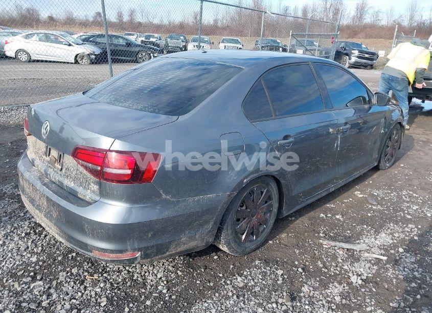 Photo 4 of 2016 Volkswagen Jetta 1.4T S (VIN 3VW167AJ9GM282839)