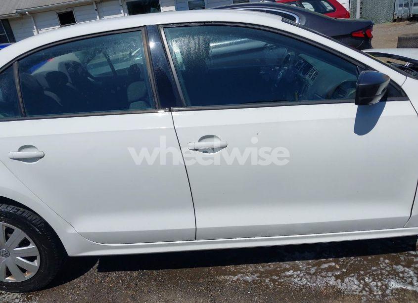 Photo 13 of 2016 Volkswagen Jetta 1.4T S (VIN 3VW167AJXGM414345)